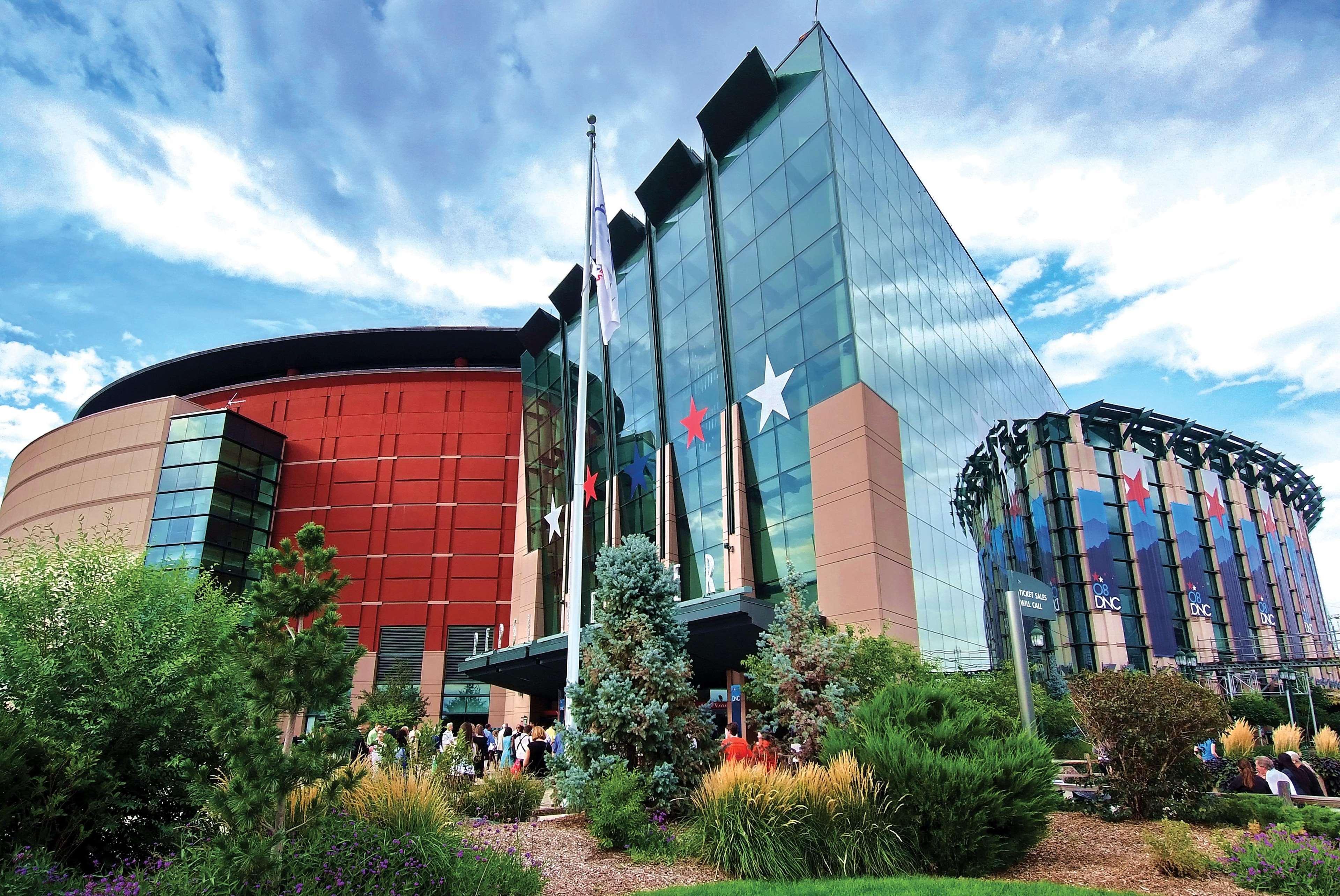 Embassy Suites By Hilton Denver International Airport Exterior foto