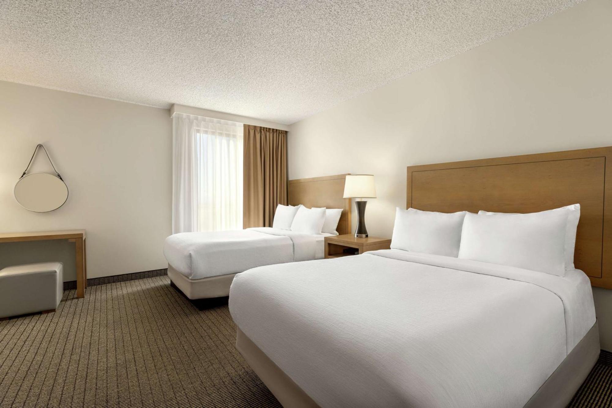 Embassy Suites By Hilton Denver International Airport Exterior foto